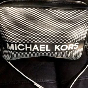Black & White Michael Kors Bag